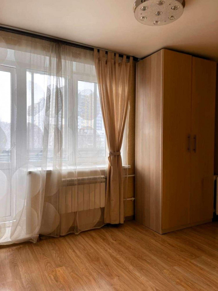 4-комн квартира Ерошевского улица, 70