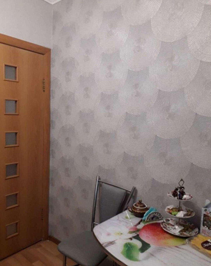 2-комн квартира Нефтяников, 6