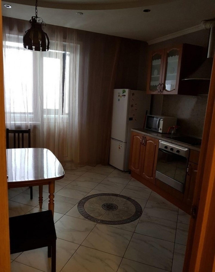 1-комн квартира Полевая улица, 71