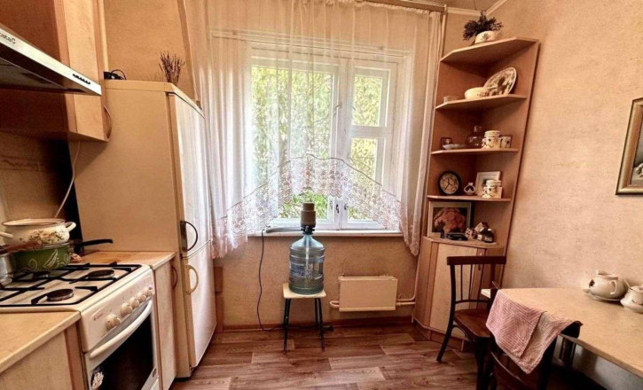2-комн квартира Шверника улица, 17