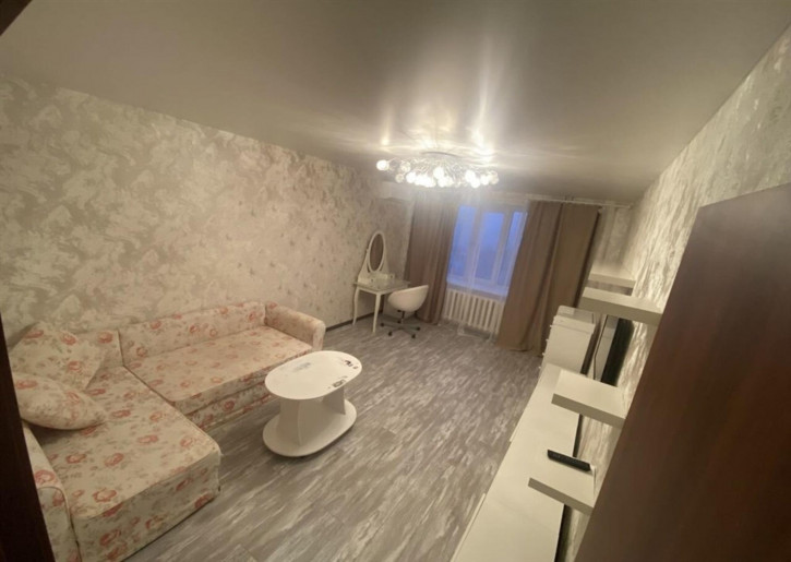 1-комн квартира Дыбенко улица, 36