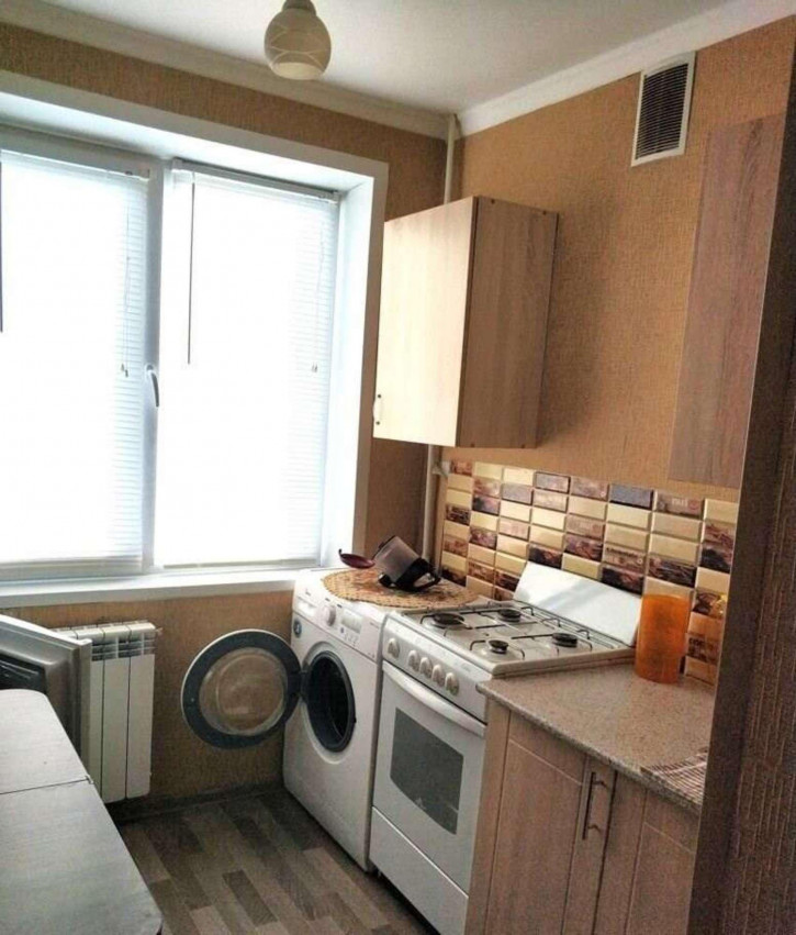 1-комн квартира Челюскинцев улица, 14