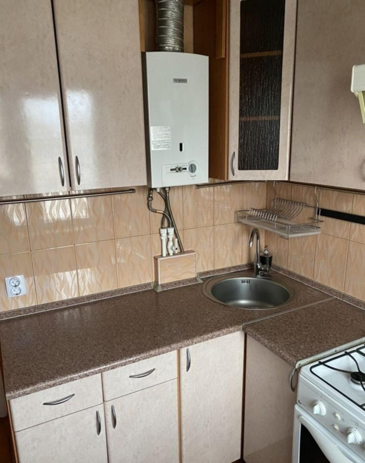 2-комн квартира Аэродромная улица, 39