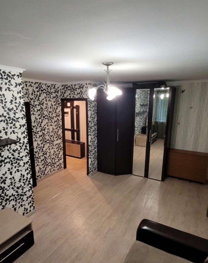 1-комн квартира Гая улица, 32