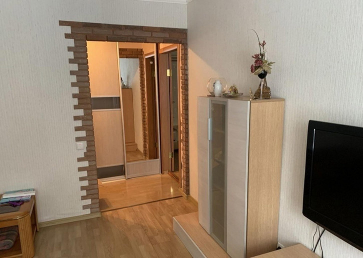2-комн квартира Клиническая улица, 28