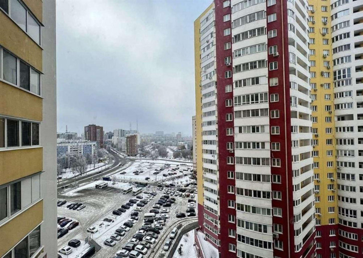 1-комн квартира Солнечная улица, 16