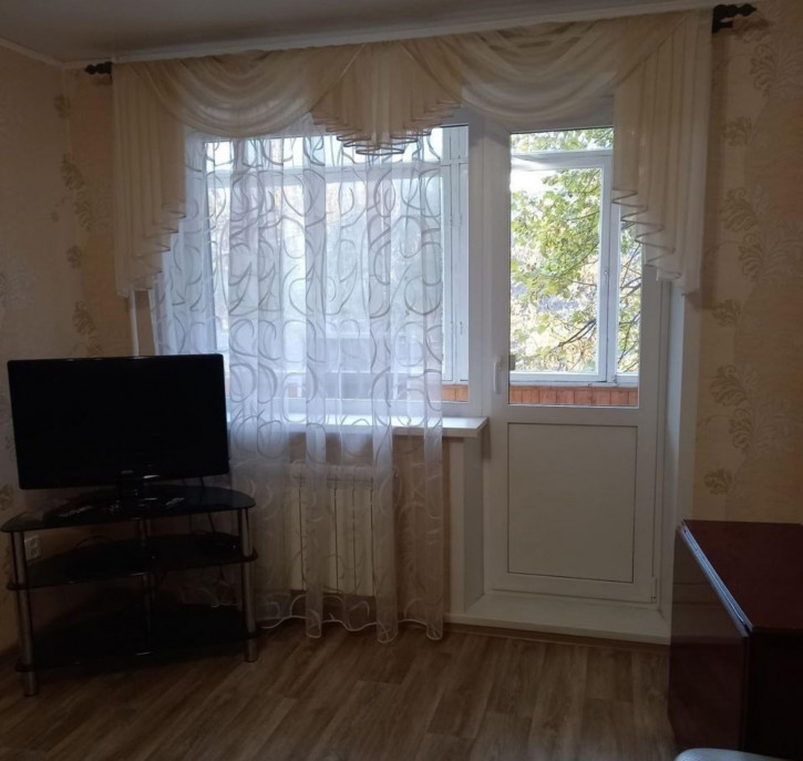 2-комн квартира Партизанская улица, 202