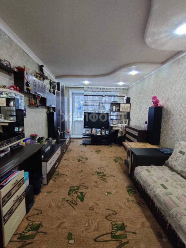 2-комн квартира Горького улица, д.18
