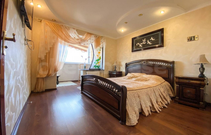 3-комн квартира Циолковского улица, д.11