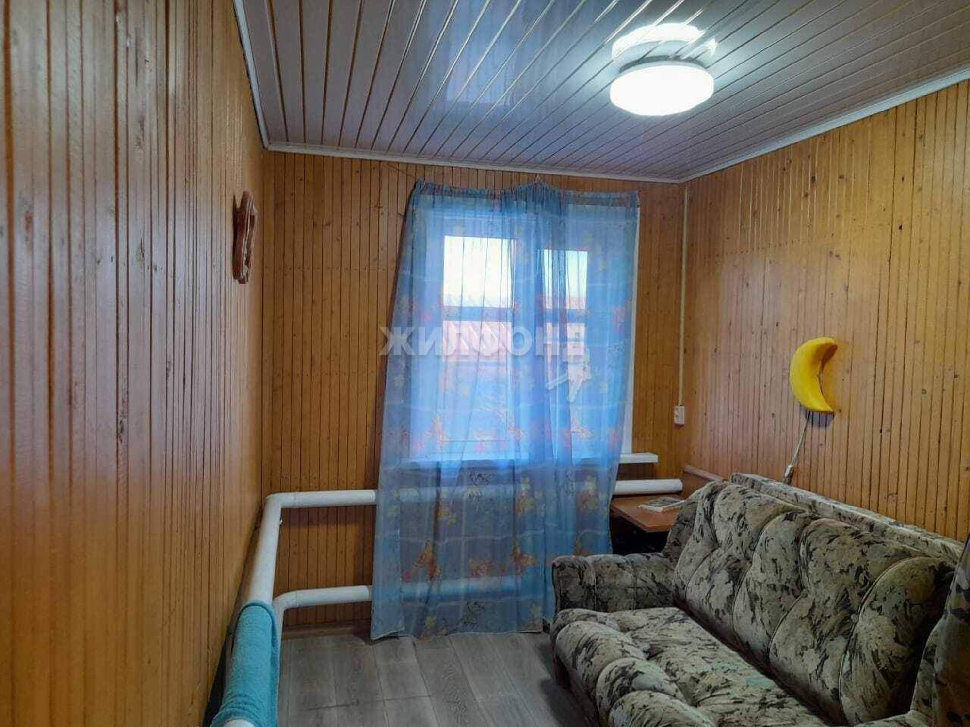 Купить дачу, дом, коттедж за 4 100 000 рублей на Дачная улица