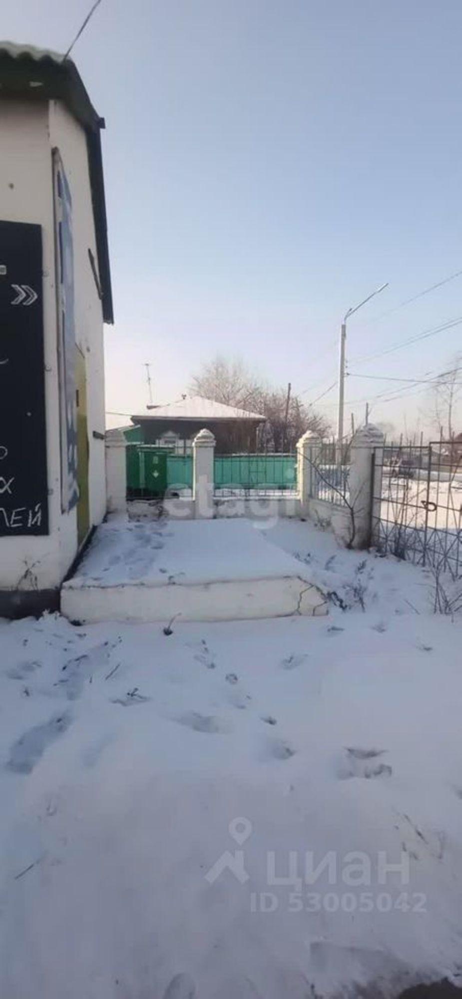 Купить торговое помещение за 5 997 940 рублей на ул Советская, 74