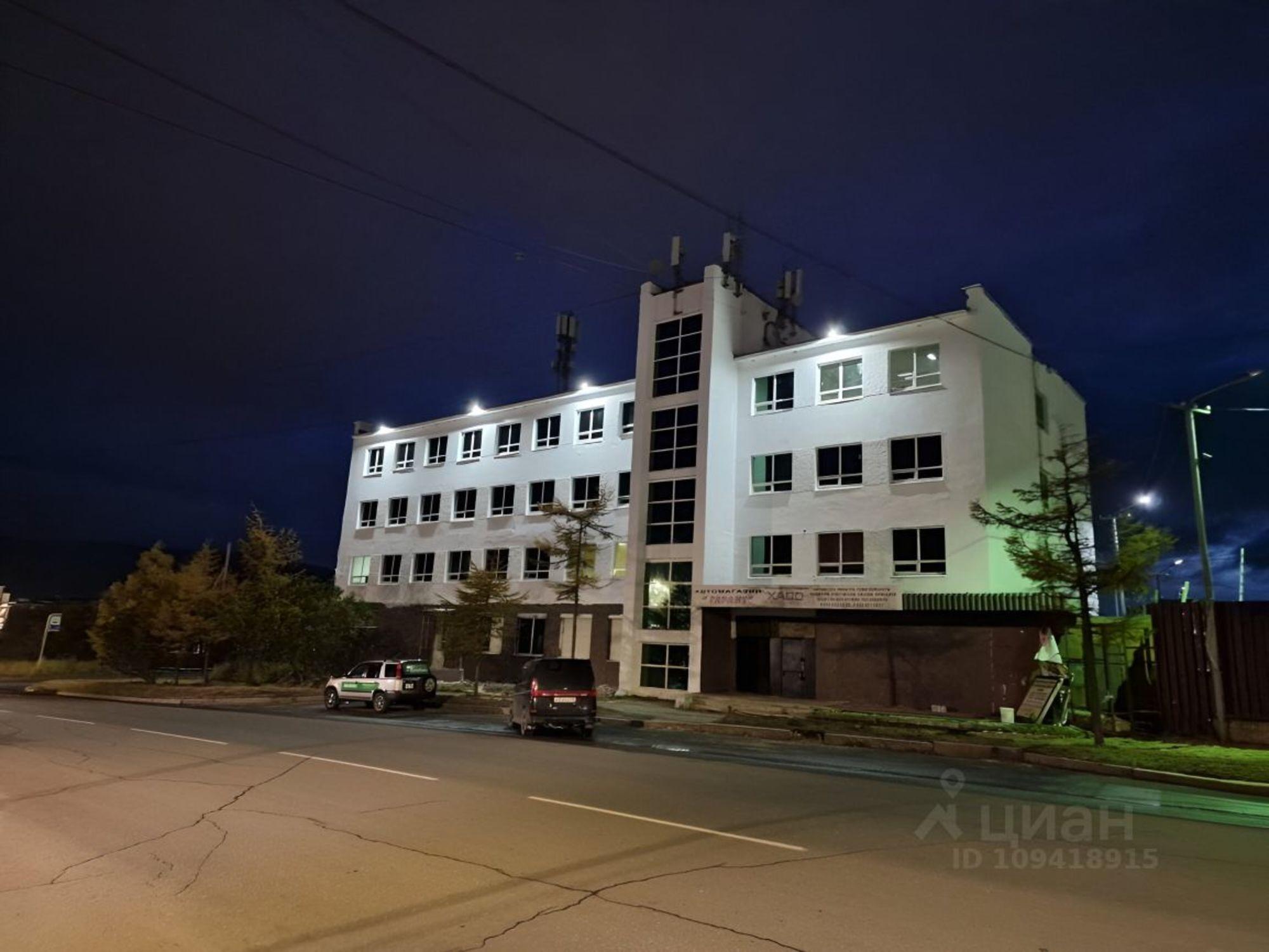Купить ОСЗ, отдельно стоящее здание за 178 002 000 рублей на ул Речная, 3