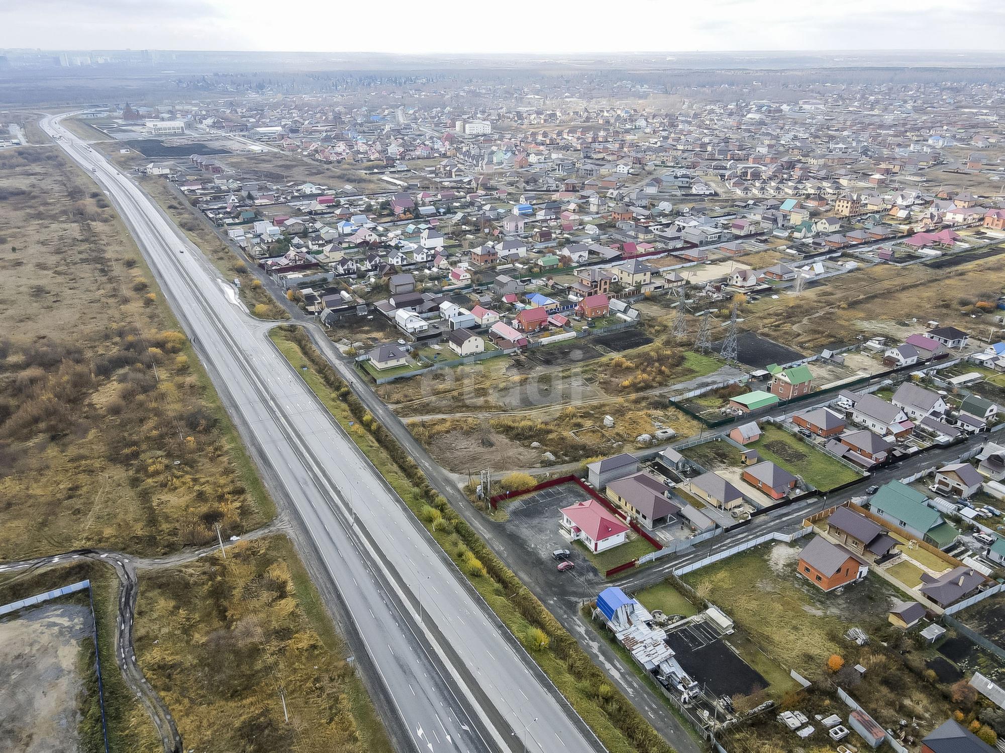 Купить землю, земельный участок за 2 200 000 рублей на Солнечная,