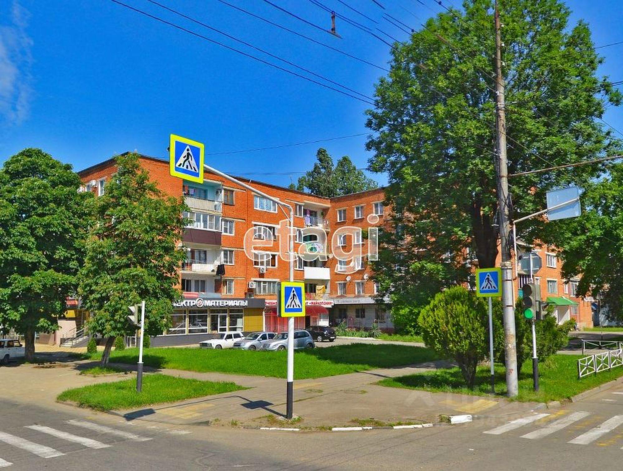 Купить торговое помещение за 35 000 200 рублей на улица Хакурате, 294