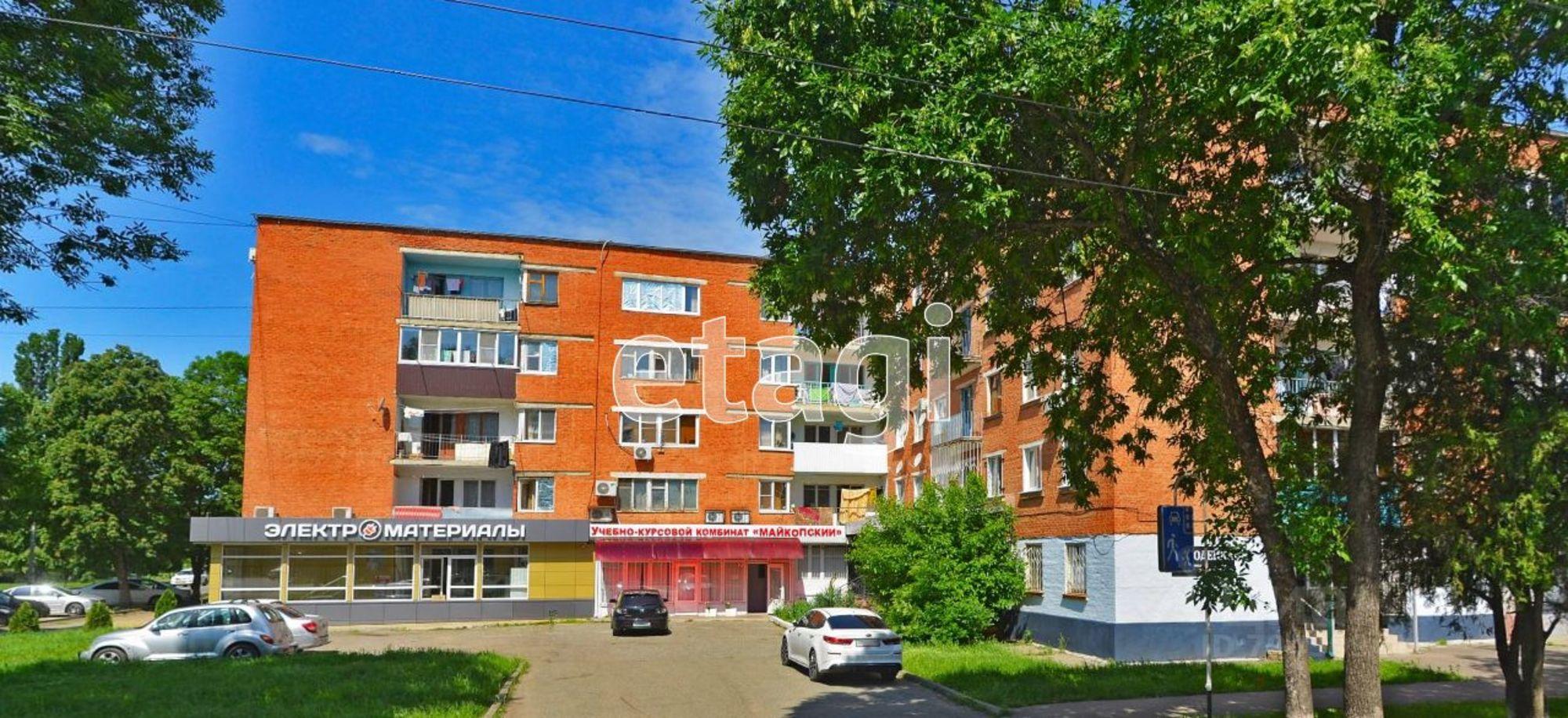 Купить торговое помещение за 35 000 200 рублей на улица Хакурате, 294