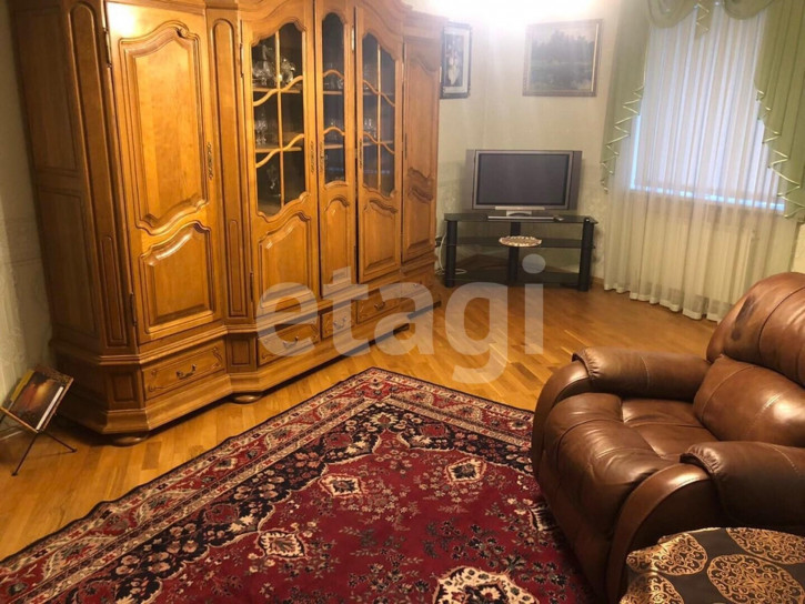 3-комн квартира Грибоедова, 13/2