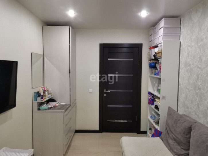 2-комн квартира Воровского, 31