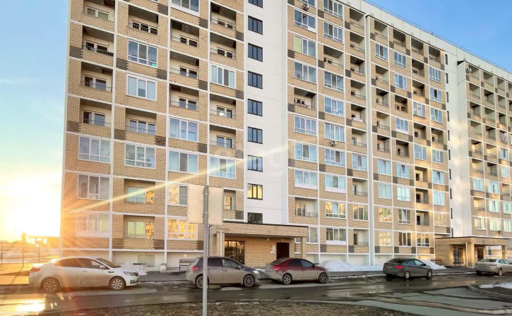 Студия Интернациональная, 199