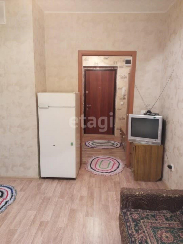 Студия Верхнетарманская, 1
