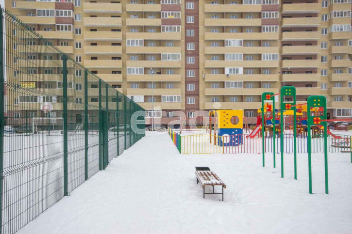 Студия Верхнетарманская, 1