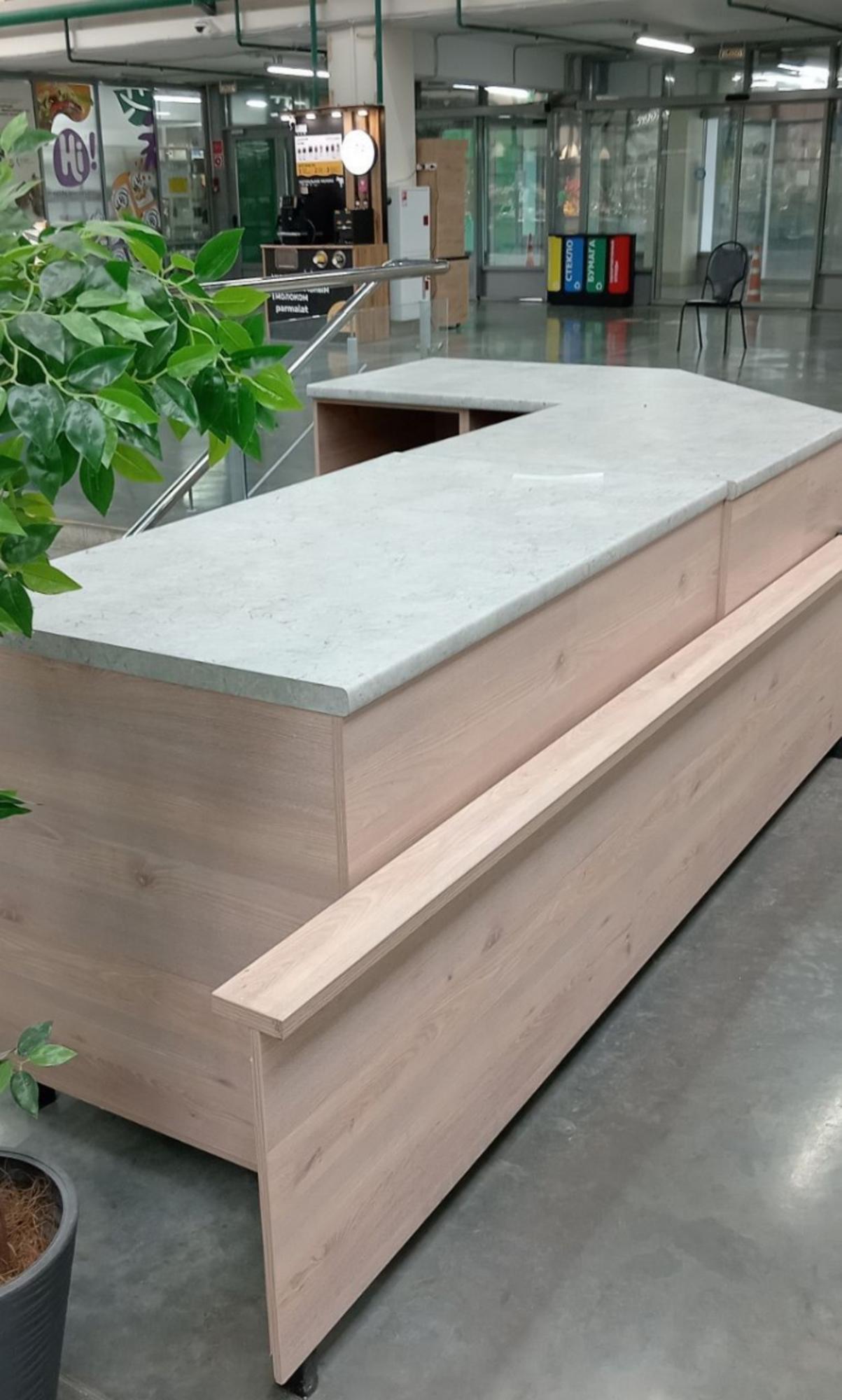 Сдать торговое помещение за 10 000 рублей на поселок Зубчаниновка, ул Макаренко, 38