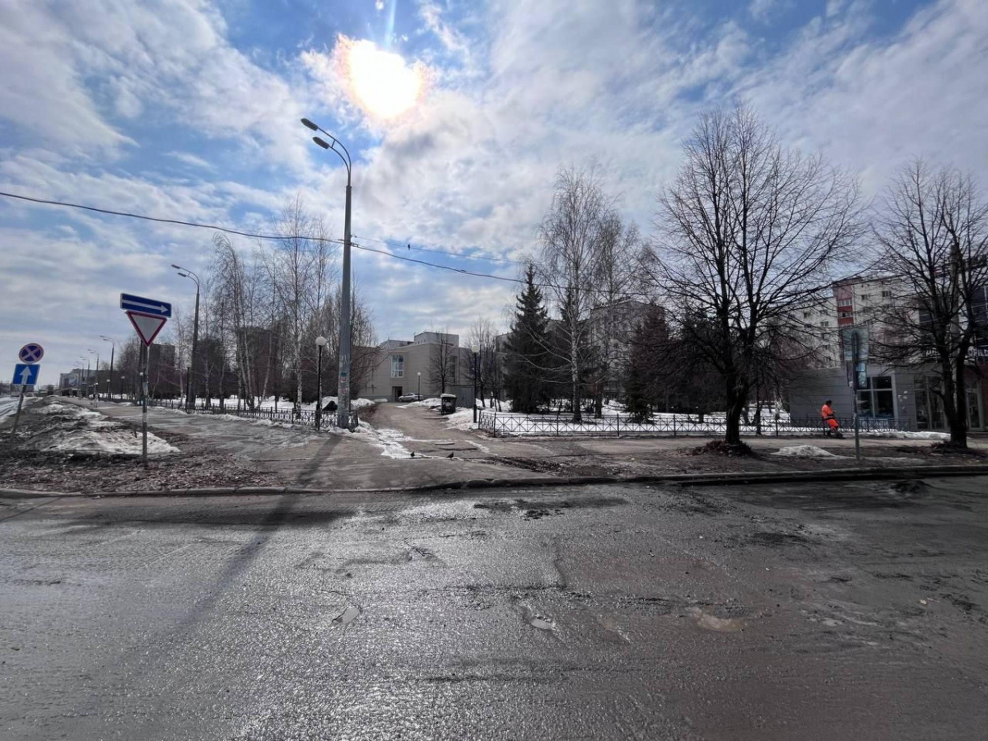 Купить офис, помещение под офис за 10 000 000 рублей на ул Гарифьянова, 44А