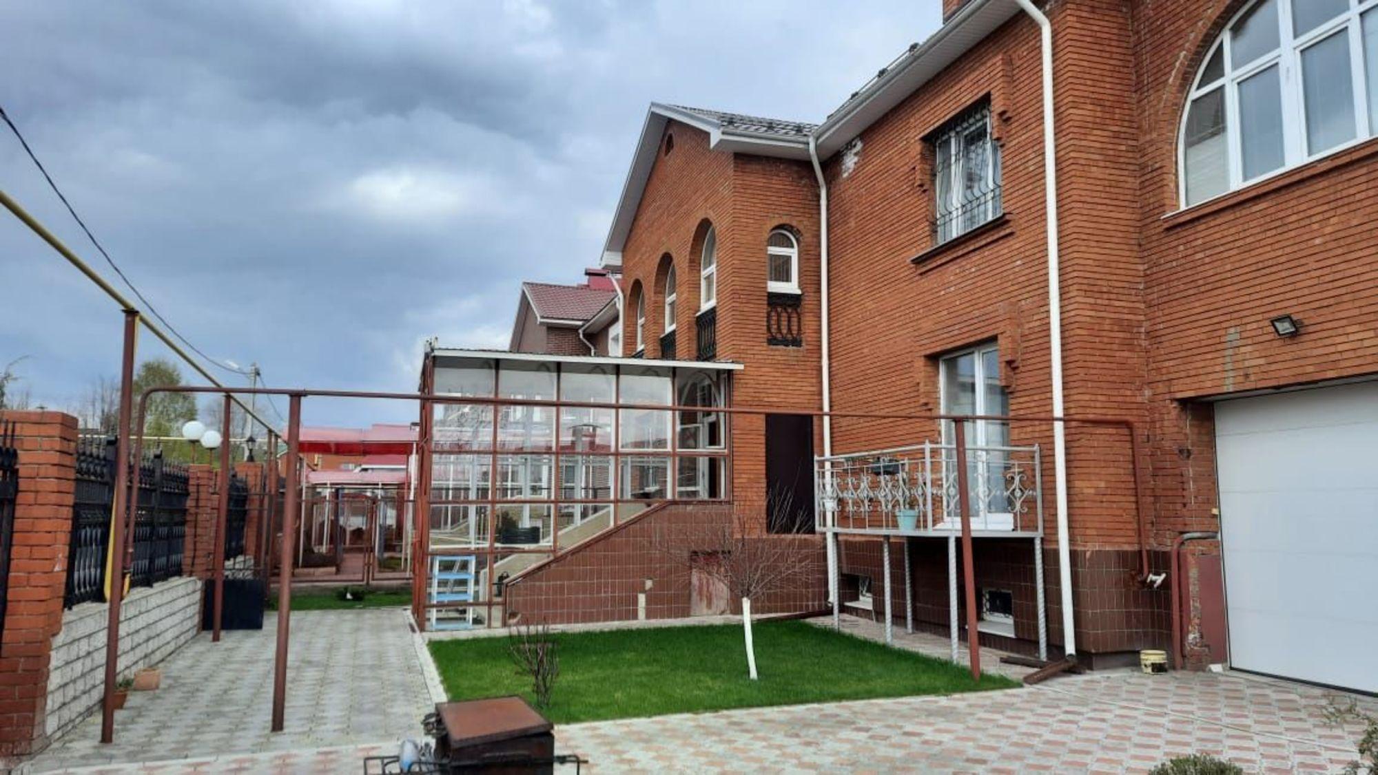 Купить офис, помещение под офис за 27 000 000 рублей на ул Булгар, 19
