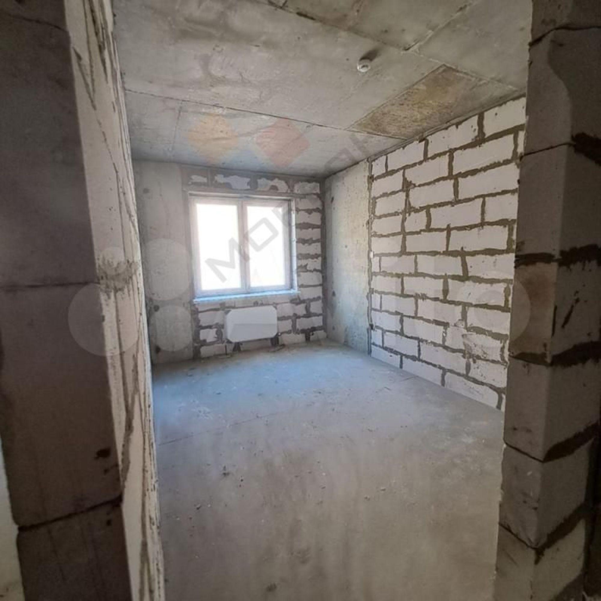 Купить квартиру за 2 750 000 рублей на Феодосийская ул, 23/7