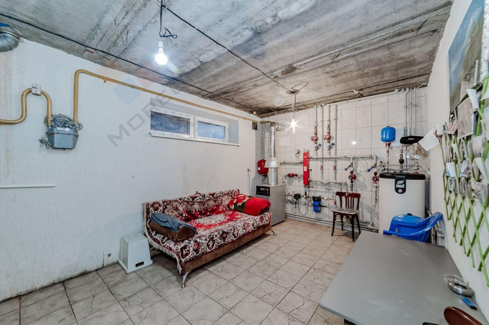 Купить дачу, дом, коттедж за 34 800 000 рублей на Биологическая ул, 38
