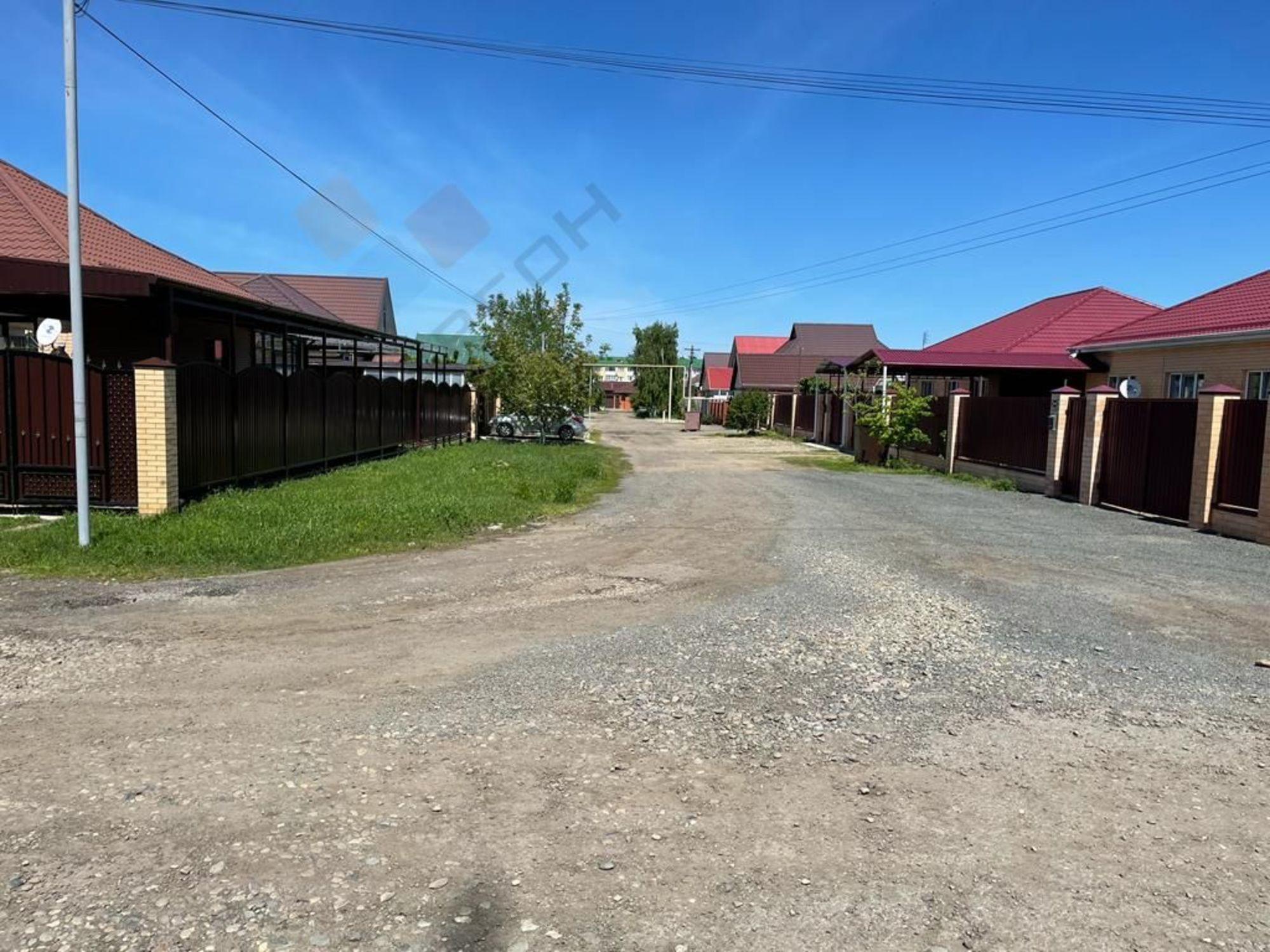 Купить дачу, дом, коттедж за 3 950 000 рублей на Восточный пер, 21/7а