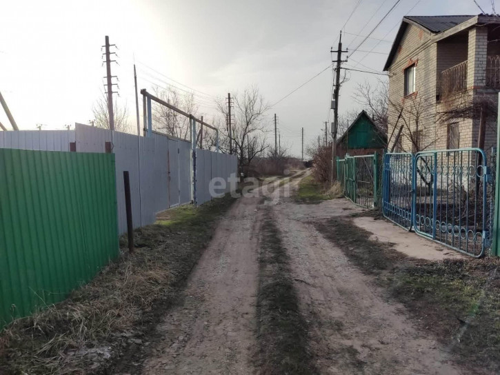 Земельный участок