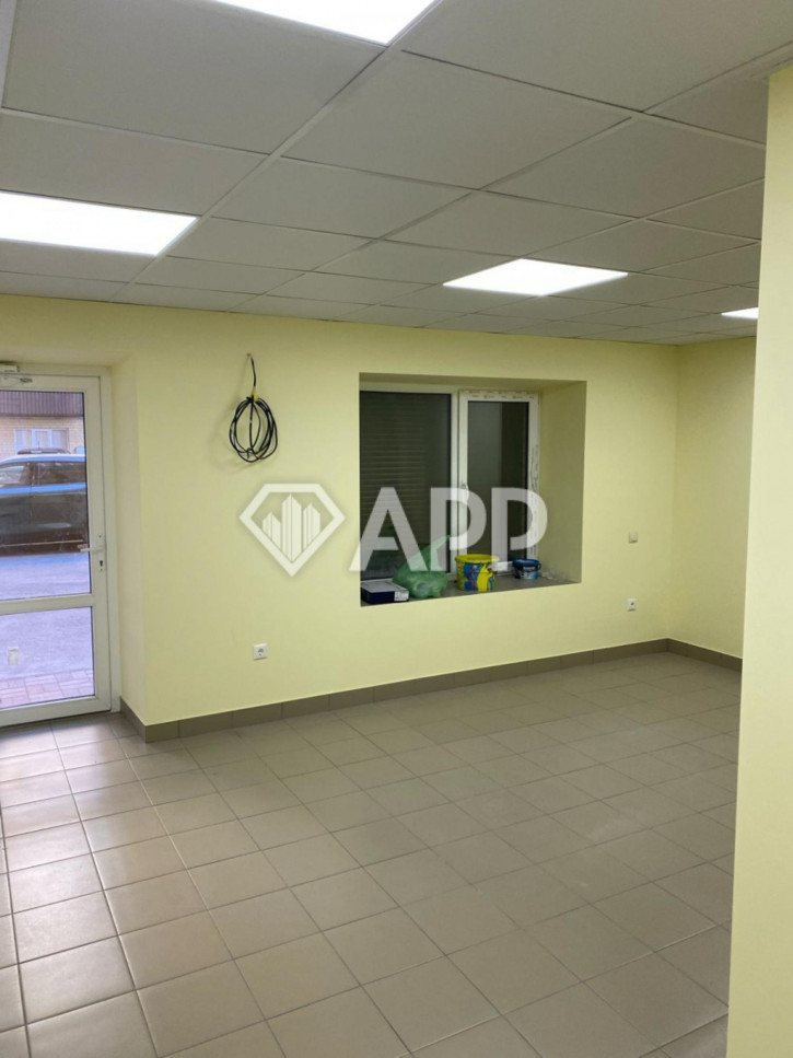 Торговое помещение ул Новороссийская, 75