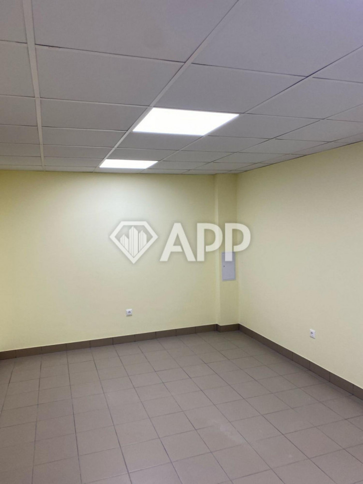 Торговое помещение ул Новороссийская, 75