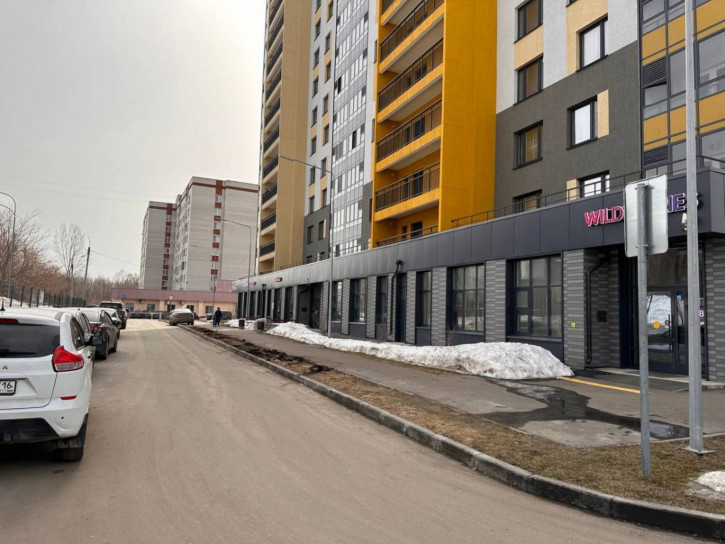Торговое помещение ул Оренбургский Тракт, 138Д