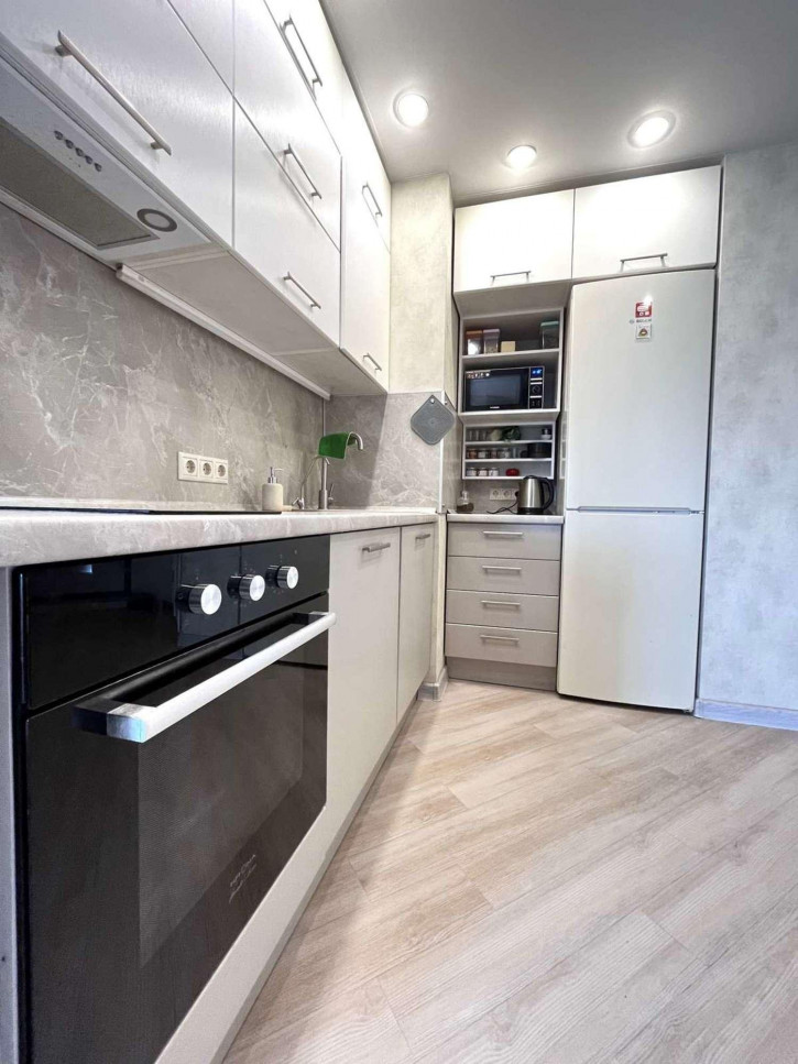2-комн квартира Тухачевского улица, 82