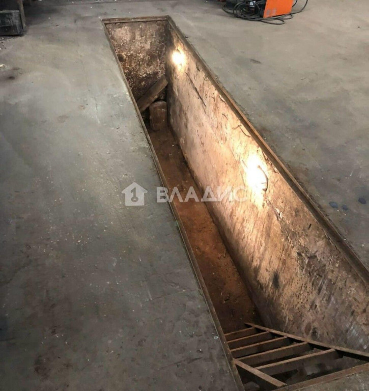 Склад Еловая ул, 90А