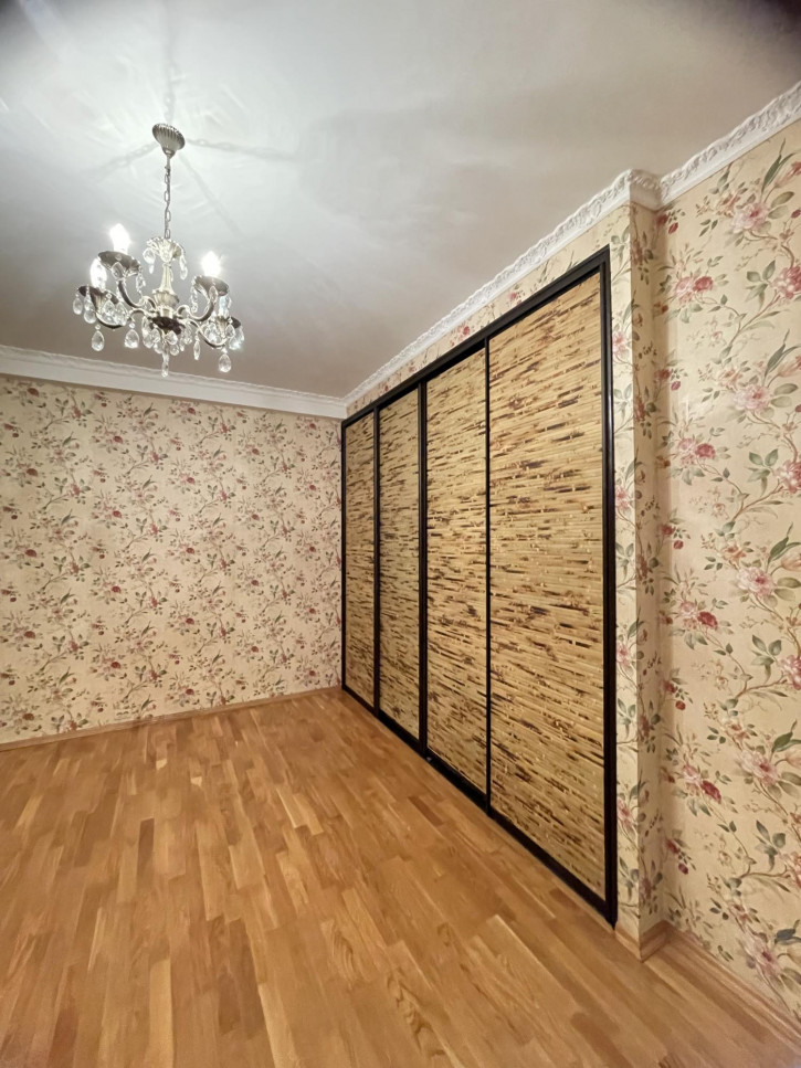 Комната Партизанская ул., 2