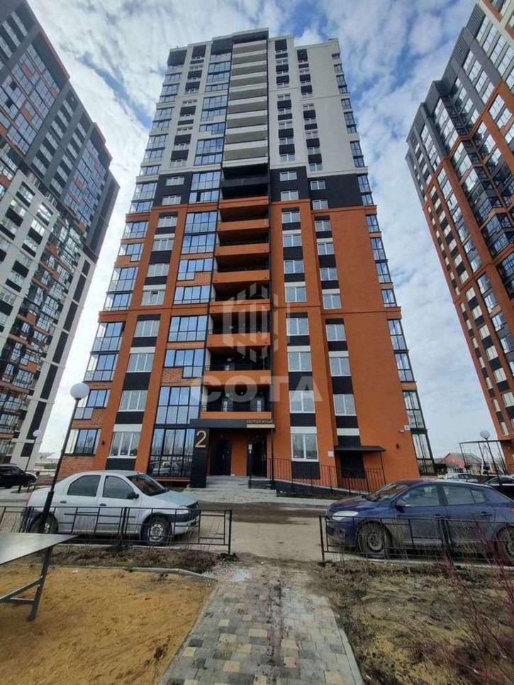 2-комн квартира Теплоэнергетиков улица, 17