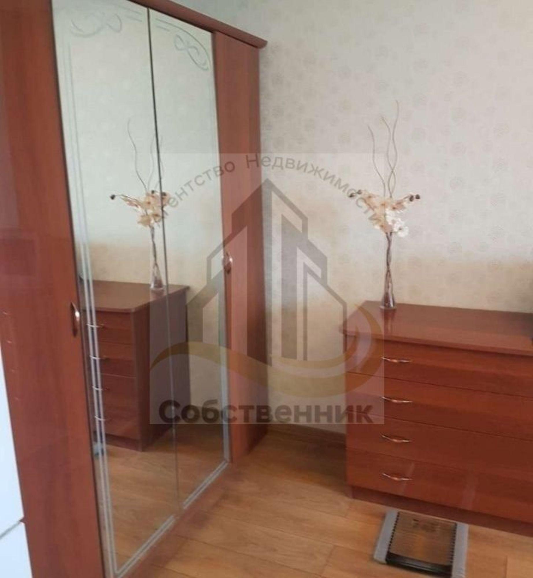 Сдать квартиру за 40 000 рублей на 40 лет Октября ул, 8