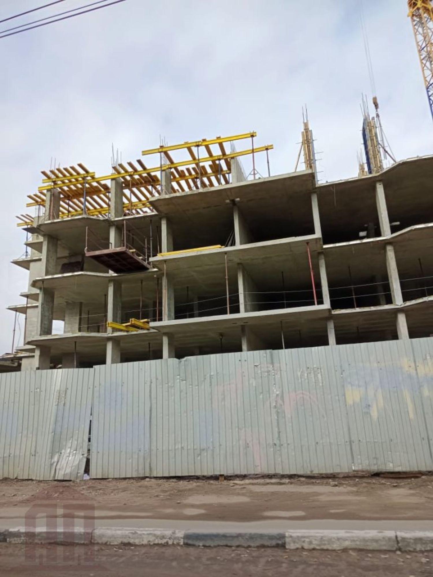 Купить квартиру за 4 617 530 рублей на Коминтерна ул, 91