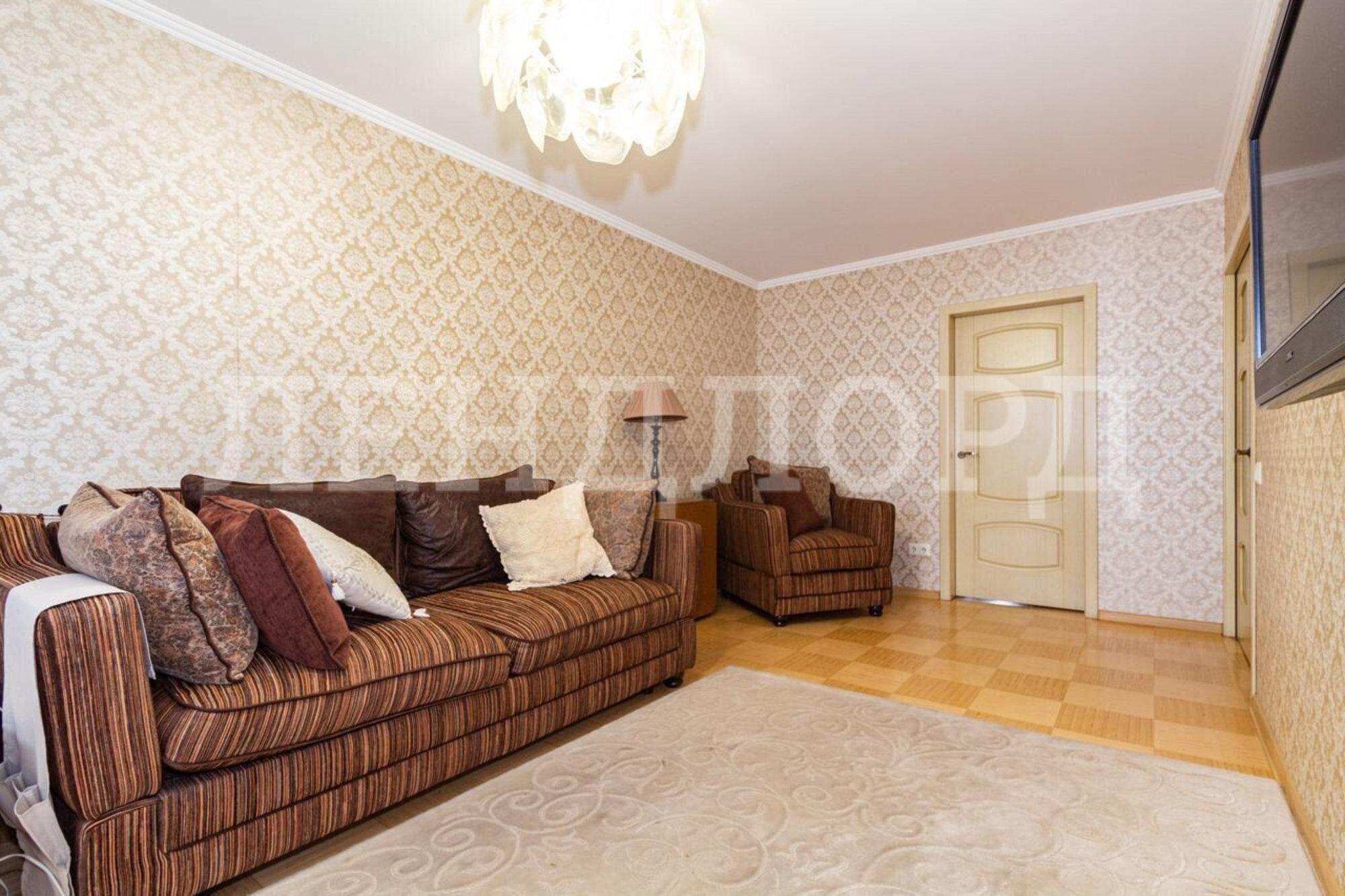 Купить квартиру за 10 400 000 рублей на Красноармейская улица, 63/90