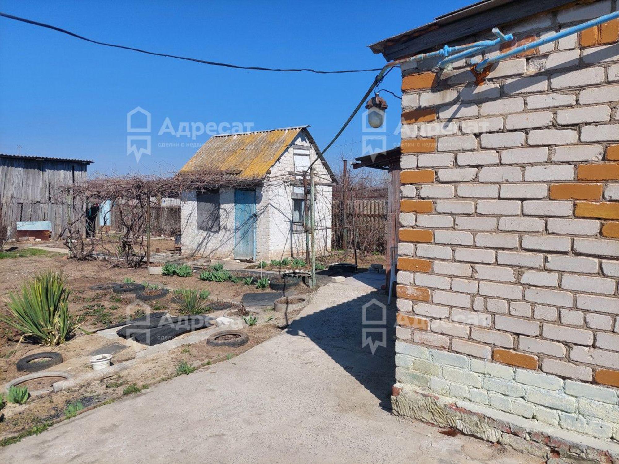 Купить дачу, дом, коттедж за 3 100 000 рублей на ул. Школьная