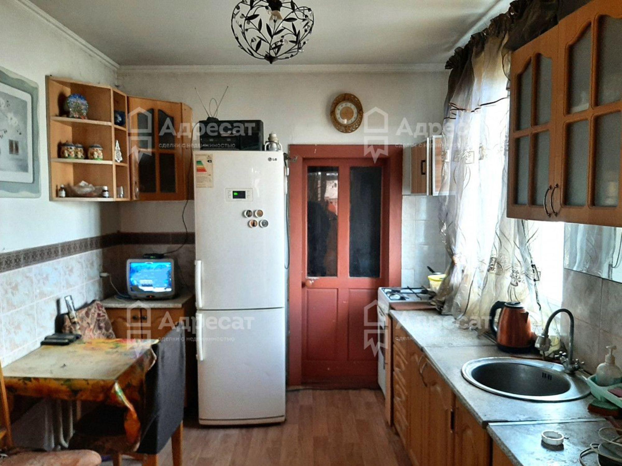 Купить дачу, дом, коттедж за 3 400 000 рублей на ул. Латошинская
