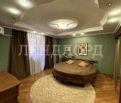 3-комн, 165.9кв м, этаж 1/10 переулок Островского, 58А