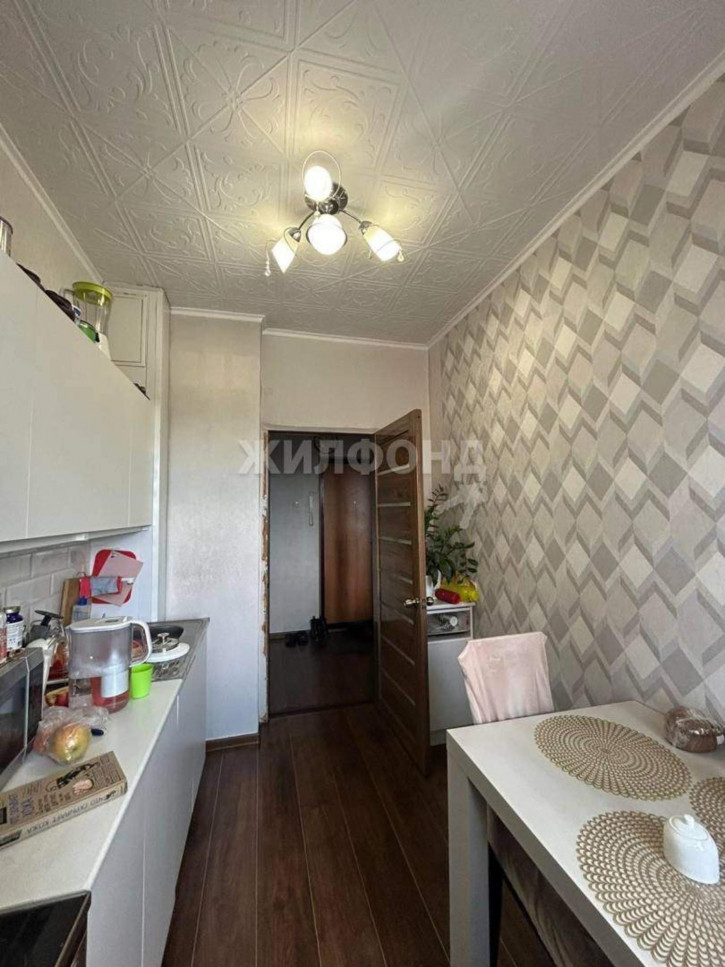 2-комн квартира Красных Партизан улица, д.3