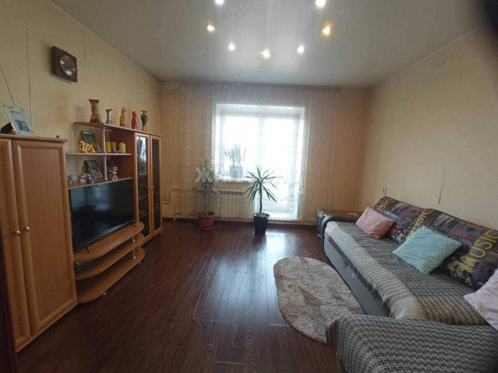 3-комн квартира Ленина улица, д.64