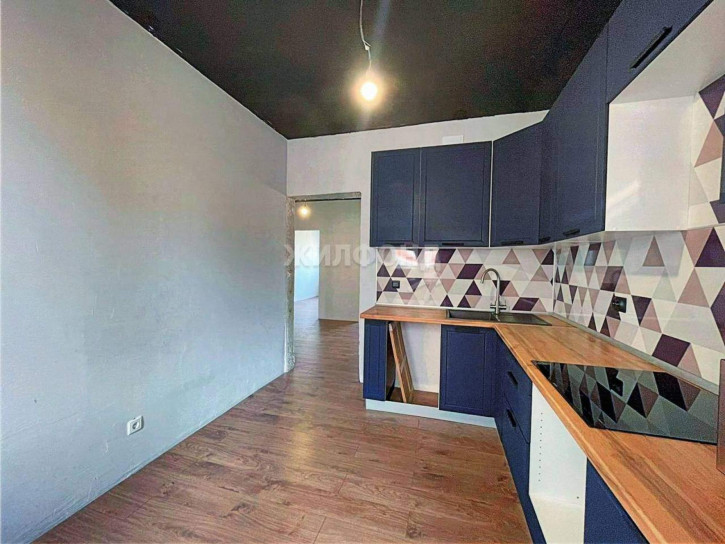 3-комн квартира Западный Обход улица, д.45к2