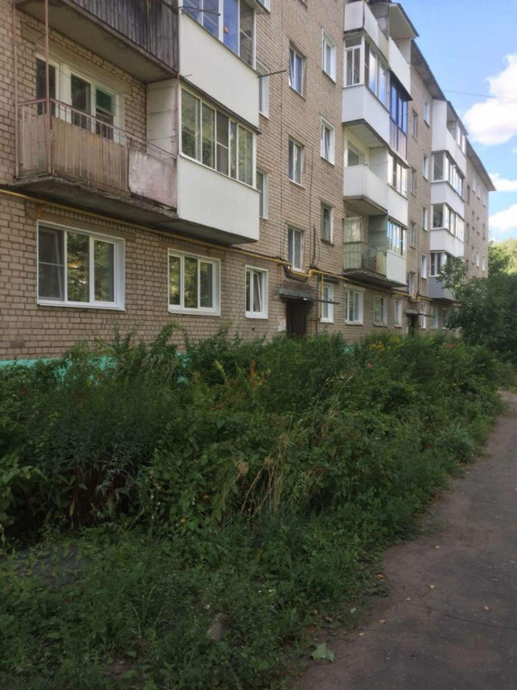 3-комн квартира Вихрева ул, 80