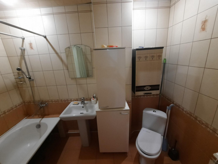 3-комн квартира Таёжная улица, 51