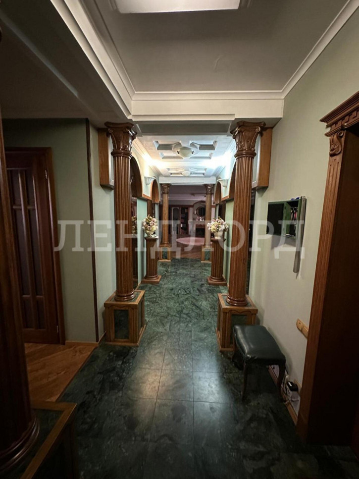 3-комн квартира переулок Островского, 58А